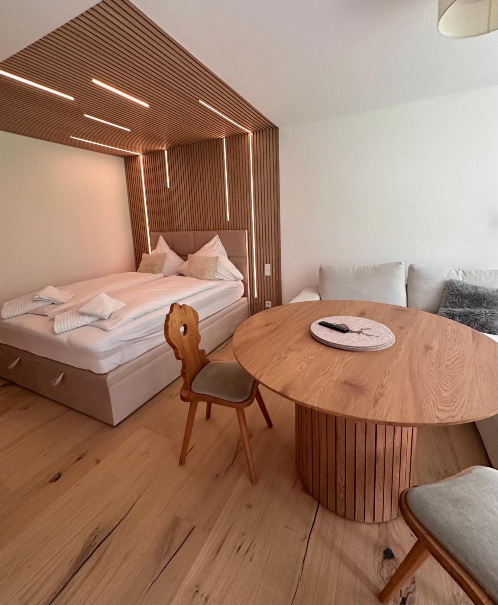 Studio Mit Indoor Pool Und Garten Санкт-Мартин-бай-Лофер Экстерьер фото